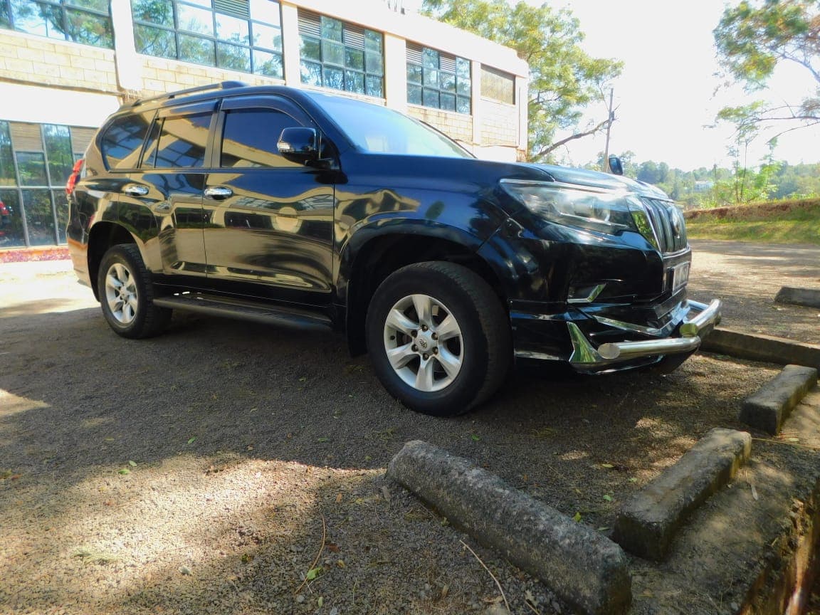 Toyota Land Cruiser TX