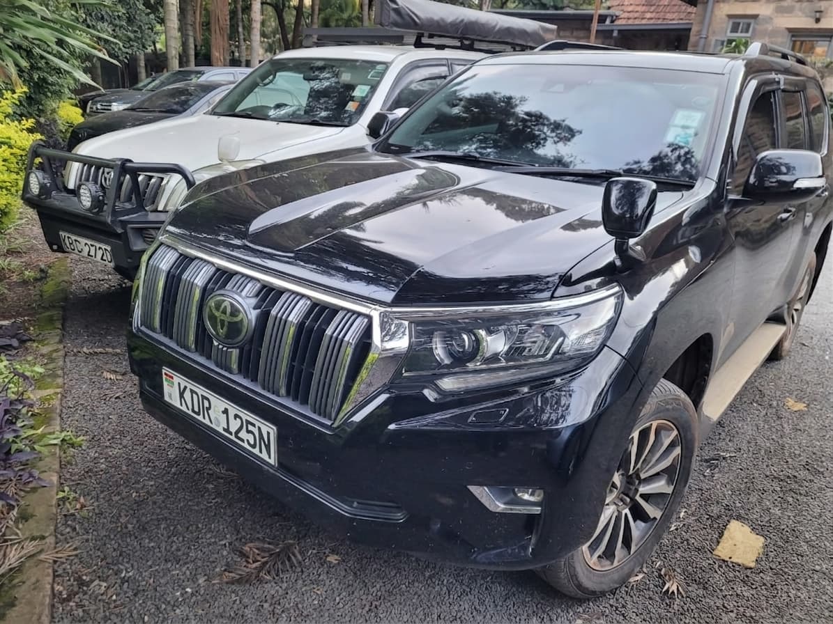 Toyota Land Cruiser TX.L